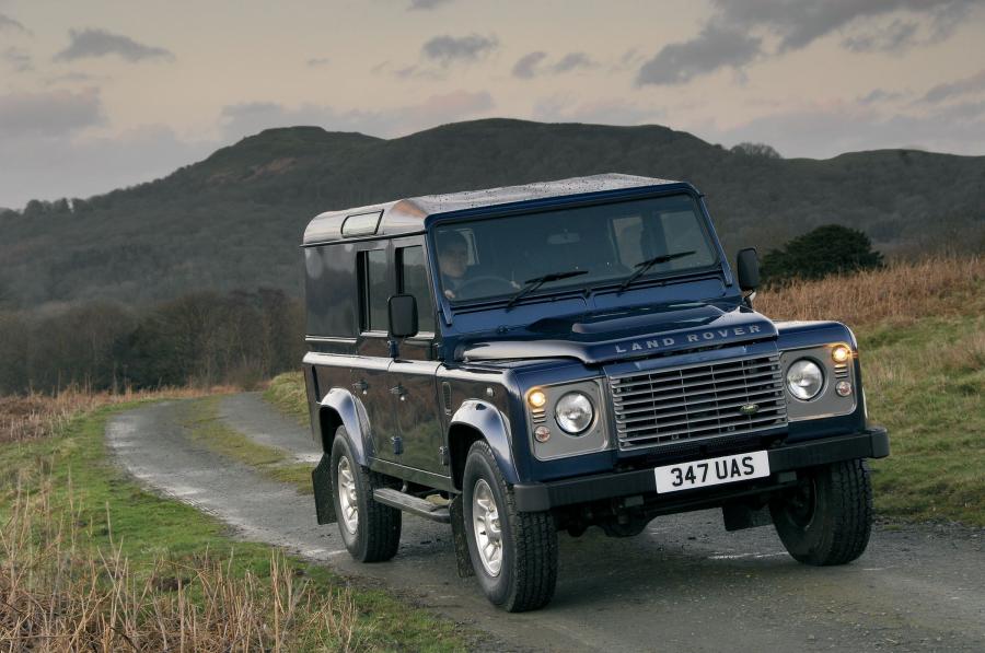  Land Rover Defender 2006 года  (фото 50 из 227)